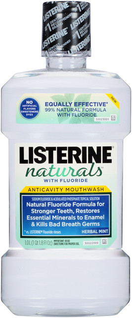 Listerine® Naturals™ Herbal Mint