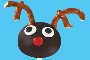 OREO Reindeer Cookie Ball Pops
