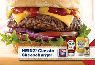 HEINZ® Classic Cheeseburger