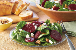 Spinach Salad with Beets, Walnuts & Goat Cheese