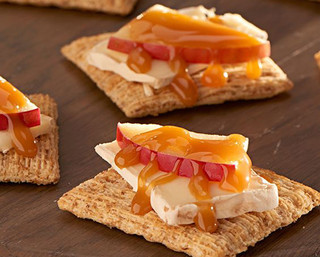 Apple, Brie & Caramel TRISCUIT Toppers
