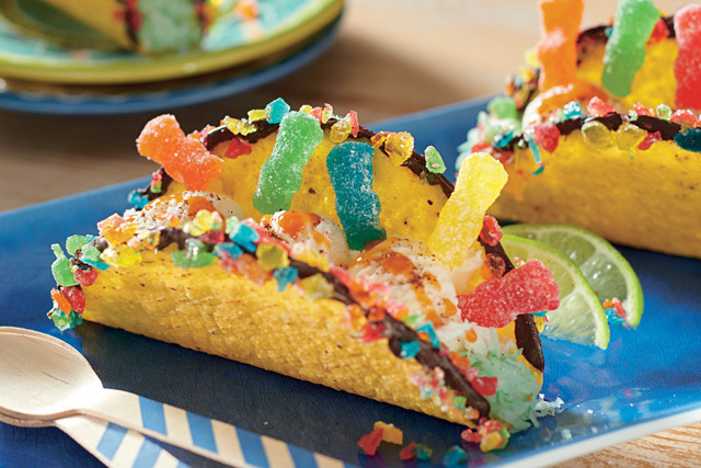 SOUR PATCH KIDS Ice Cream Tacos