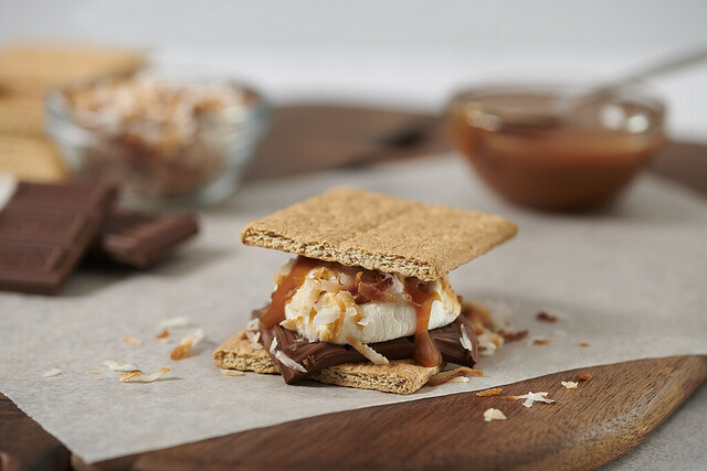 Toasted Coconut S'mores