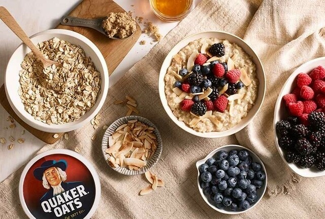 Super Berry Almond Crunch Bowl