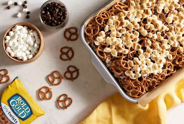 S'MORES TREATS WITH ROLD GOLD® PRETZELS