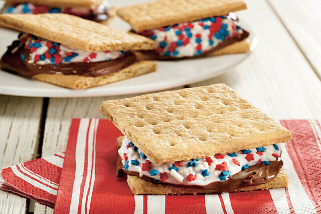 HONEY MAID Patriotic S'mores