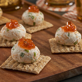 Tricuit Thumbprint Cheese Balls