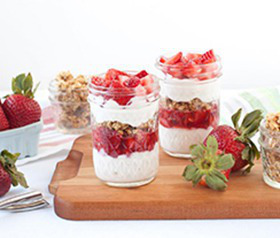 Berry-Punch Parfaits