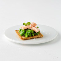 Salmon and Minted Pea Triscuit