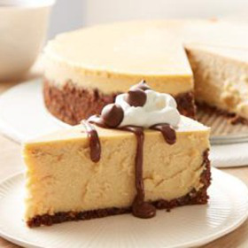 Reese's Chocolate Peanut Butter Cheesecake