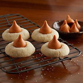 KISSES Pumpkin Spice Cookies