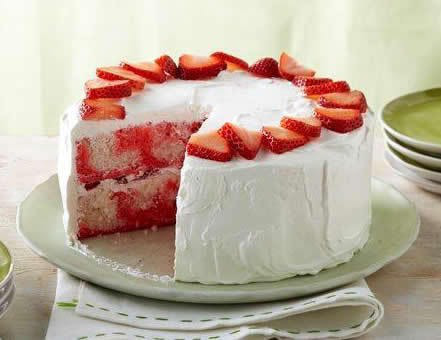 Strawberry-Swirl Cake