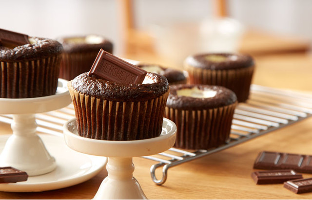 Chocolate Bar Filled Chocolate Cupcakes Recipe