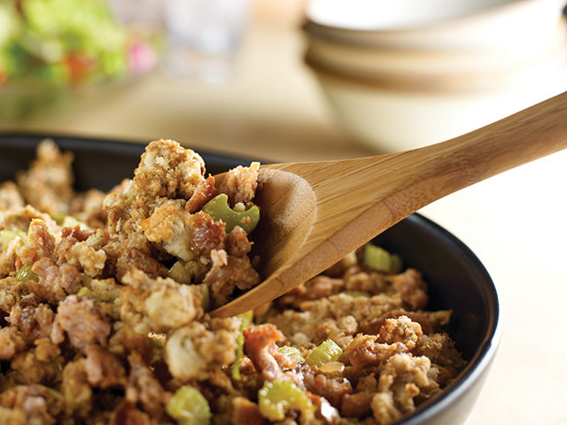 Herb-Seasoned Sausage, Sweet Onion and Celery Stuffing
